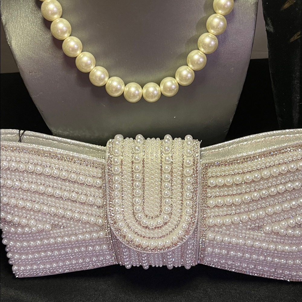 Elegant Pearl-Embellished Clutch